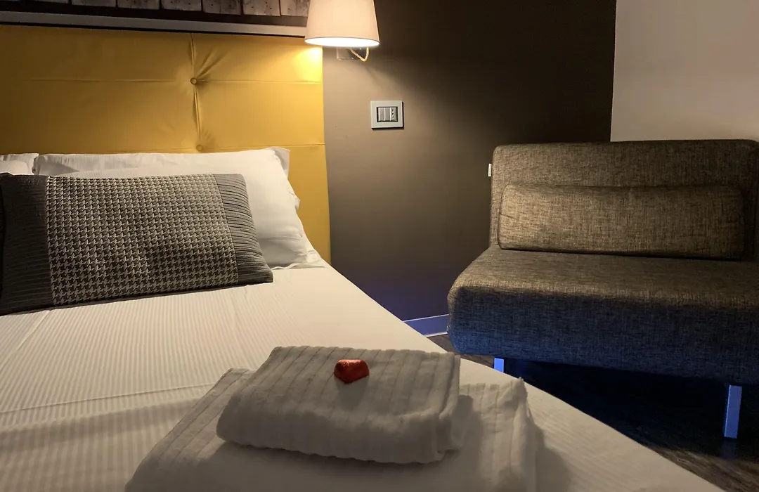 Irooms - Spanish Steps-1